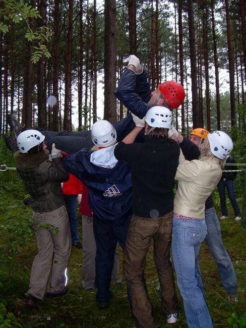 “SEB Unilīzings” vadošo darbinieku komandas sadarbības treniņš
